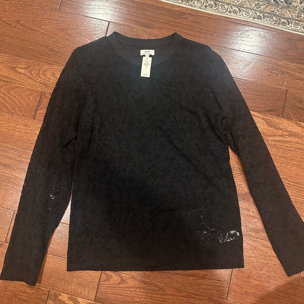 Aerie lace long sleeve nwt size large